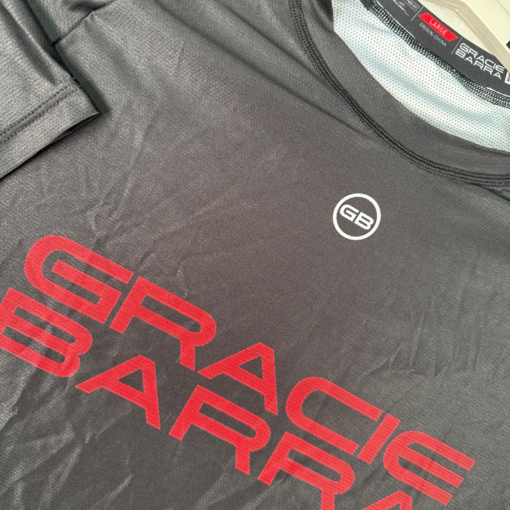 Gracie Barra Men Large Black Red BJJ Training Rash Guard Shirt Carlos Gracie Jr